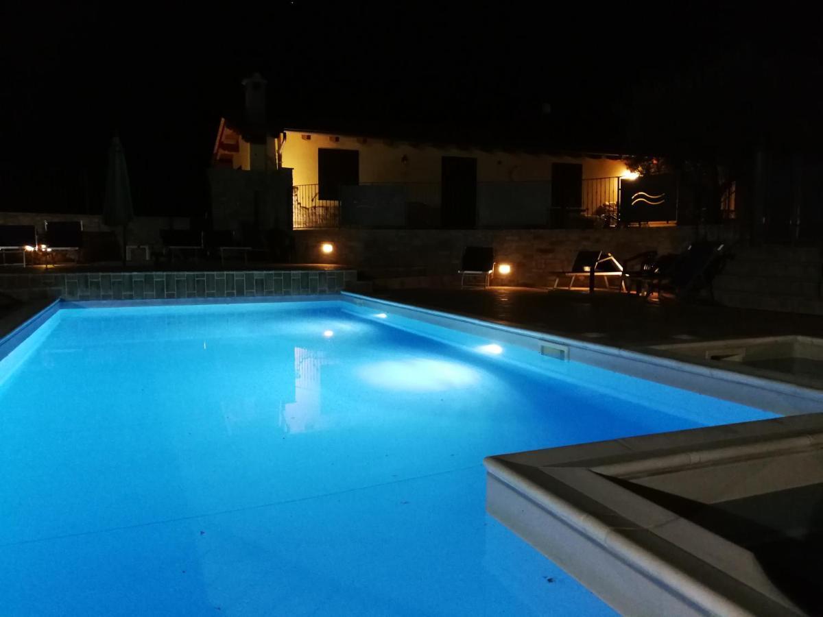 Agriturismo Sole Luna 피아노 델레 피에베 외부 사진